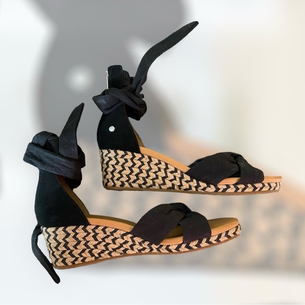 Ugg Yarrow wedge wrap sandals